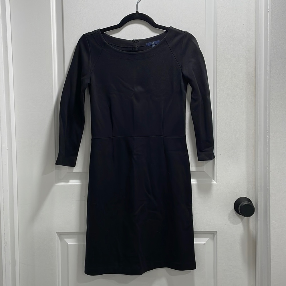 Classic, empire waste, 3/4 sleeve timeless black dress